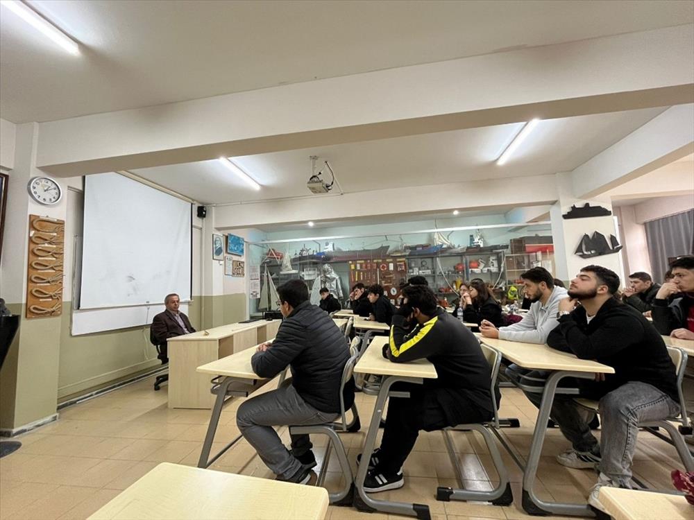 Gemide Yaşam ve Çalışma Şartları ile Deniz Örf ve Adetleri Semineri